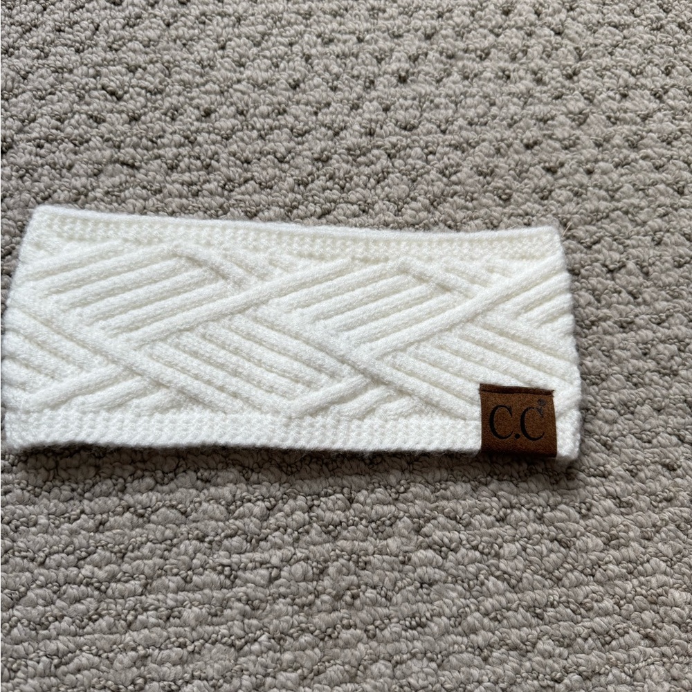NWOT ear warmer headband